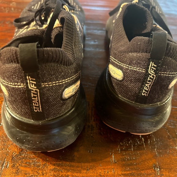 Women’s BROOKS glycerin 20 STEALTHFIT size 10. Black gray - Picture 3 of 6